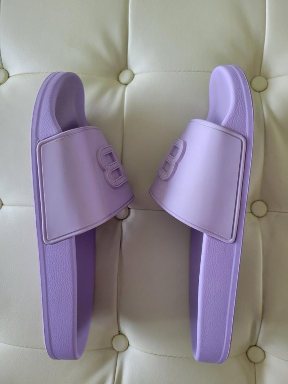 Balenciaga Lilac BB Logo Slide Sandals - Women - Picture 5 of 10